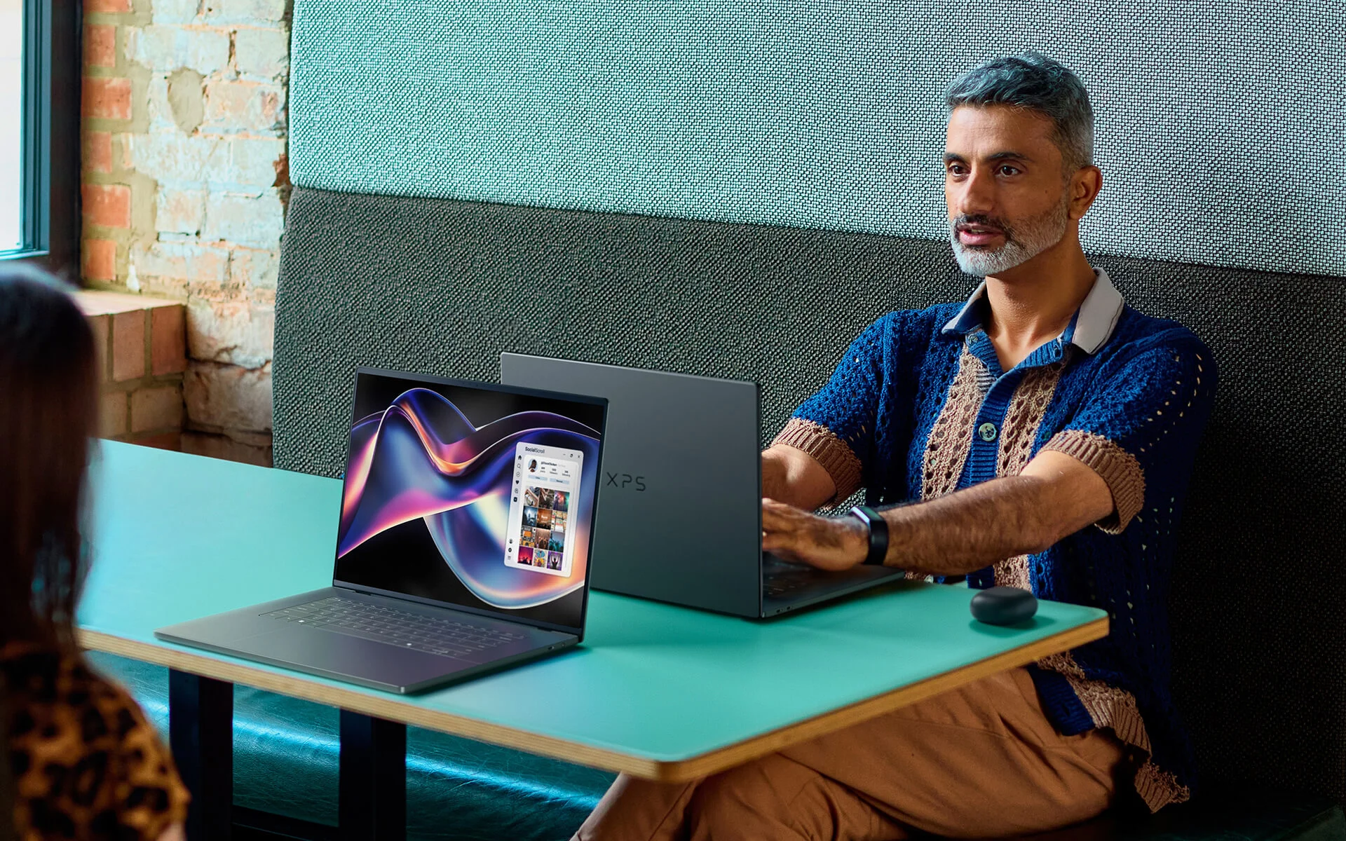 DELL-XPS-16-DA16260-2026-Features-01